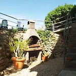 Сasa de vacaciones House In With Sea View, Terrace, Air Conditioning, Wi-fi Kukljica