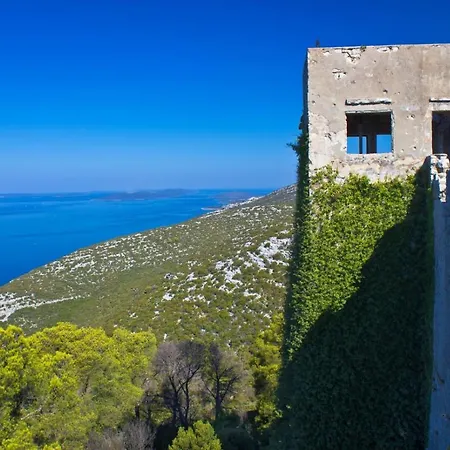 Сasa de vacaciones House In With Sea View, Terrace, Air Conditioning, Wi-fi *
