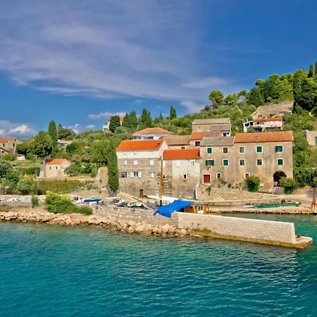 Сasa de vacaciones House In With Sea View, Terrace, Air Conditioning, Wi-fi *