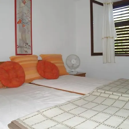 Prázdninový dům House In With Sea View, Terrace, Air Conditioning, Wi-fi *