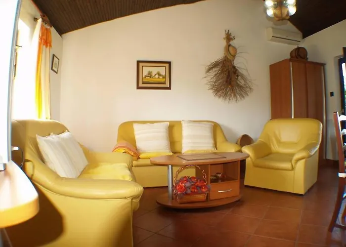 House In With Sea View, Terrace, Air Conditioning, Wi-fi