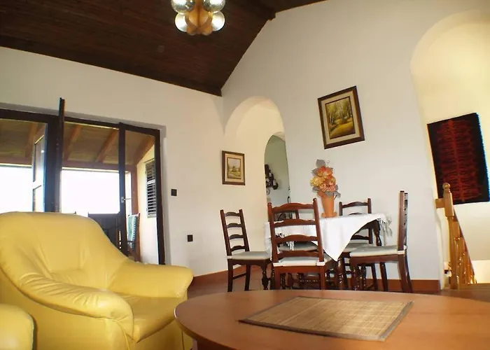 House In With Sea View, Terrace, Air Conditioning, Wi-fi * Куклица